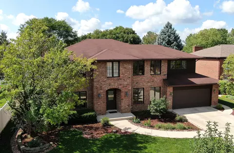 15618 Plum Tree Dr, Orland Park, IL 60462