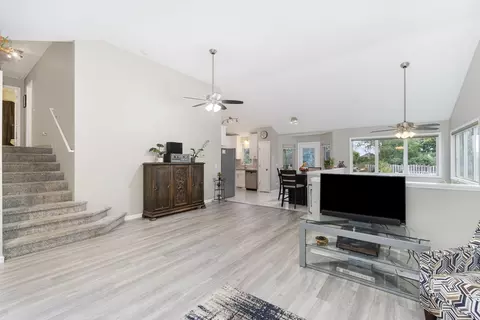 24849 Vermette Rd, Plainfield, IL 60585 photo 2