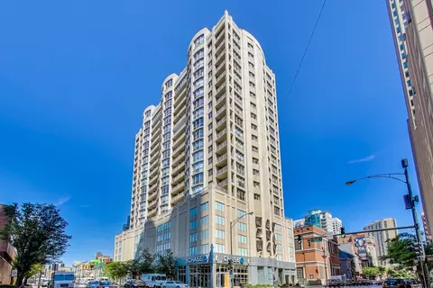 600 N Dearborn St #912, Chicago, IL 60654