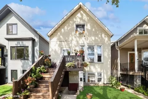 3008 W Fletcher St, Chicago, IL 60618