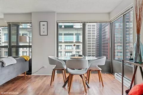 30 E Huron St #1102, Chicago, IL 60611 photo 3