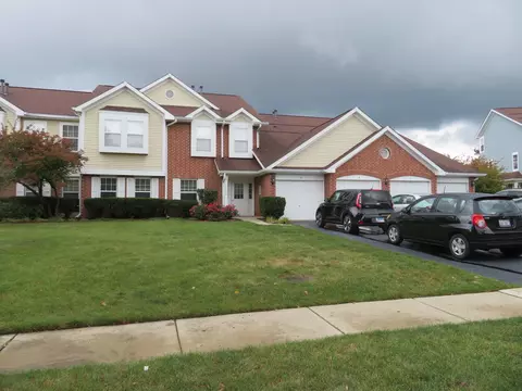 1540 Thornfield Ln #6, Roselle, IL 60172