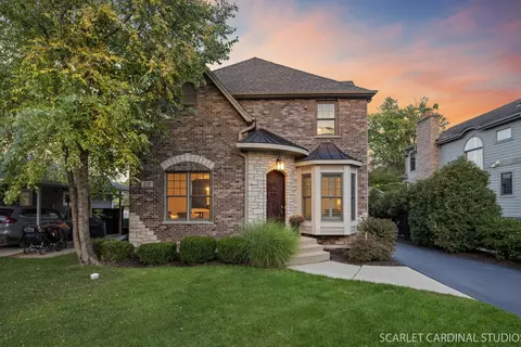 413 Dawn Ave, Glen Ellyn, IL 60137