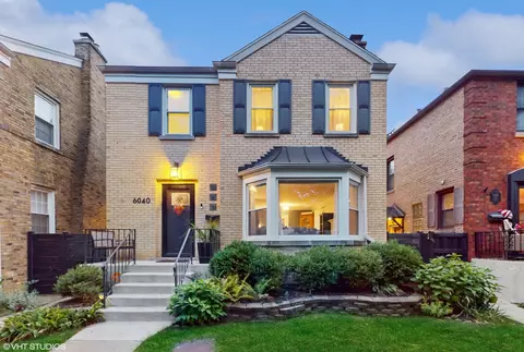 6040 N Kedvale Ave, Chicago, IL 60646
