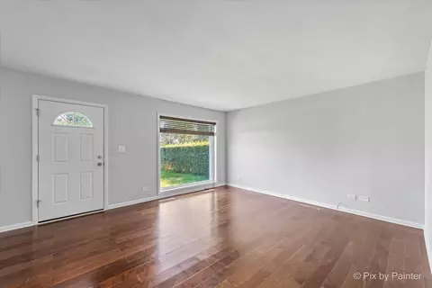 335 Cherry Ct, Glenview, IL 60025 photo 7