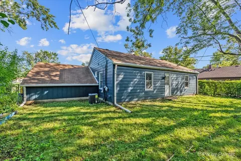 335 Cherry Ct, Glenview, IL 60025 photo 21