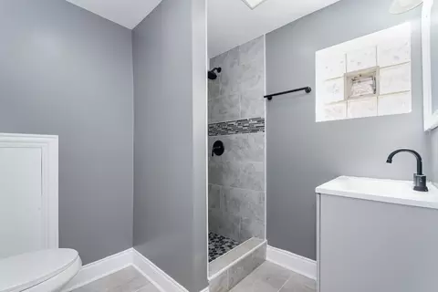 16617 Wolcott Ave, Markham, IL 60428 photo 6