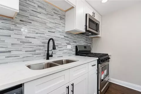 16617 Wolcott Ave, Markham, IL 60428 photo 5