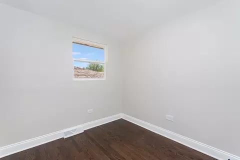 16617 Wolcott Ave, Markham, IL 60428 photo 9