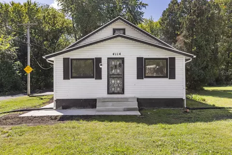 4114 Preston St, Rockford, IL 61102