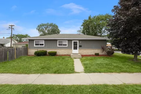 776 Greenbay Ave, Calumet City, IL 60409