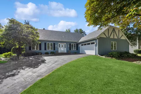 518 Wing Ln, Saint Charles, IL 60174