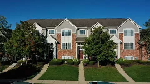 14016 Thomas Dr, Orland Park, IL 60462
