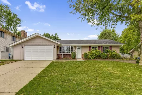 520 Carr Ct, Schaumburg, IL 60193