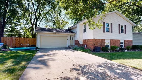 1713 Gregory St, Normal, IL 61761