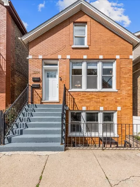 3214 S Green St, Chicago, IL 60608