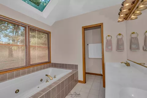 640 Ford Ln, Bartlett, IL 60103 photo 36