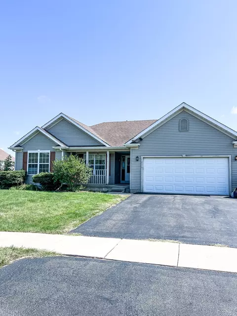 516 N Charles St, Cortland, IL 60112