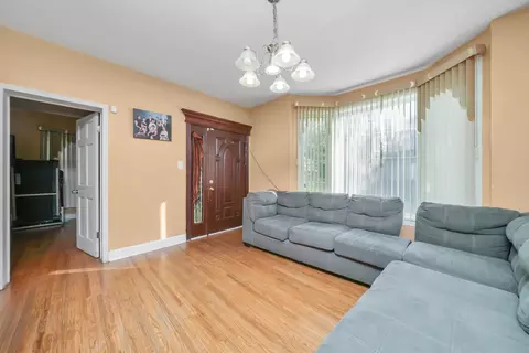 67 S Anderson St, Aurora, IL 60505 photo 14