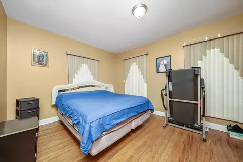 67 S Anderson St, Aurora, IL 60505 photo 25
