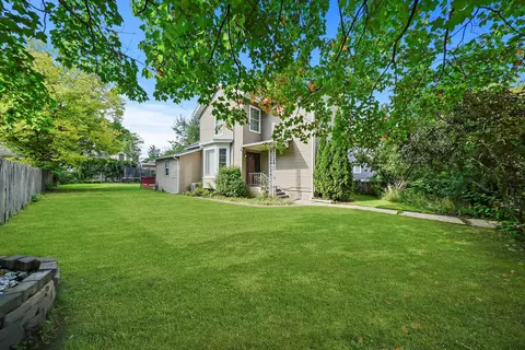 67 S Anderson St, Aurora, IL 60505