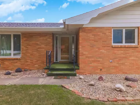 307 S 4th St, Chatsworth, IL 60921 photo 6