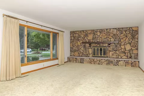 307 S 4th St, Chatsworth, IL 60921 photo 9