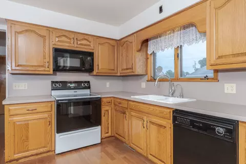 307 S 4th St, Chatsworth, IL 60921 photo 14