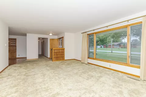307 S 4th St, Chatsworth, IL 60921 photo 10