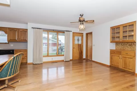 307 S 4th St, Chatsworth, IL 60921 photo 11