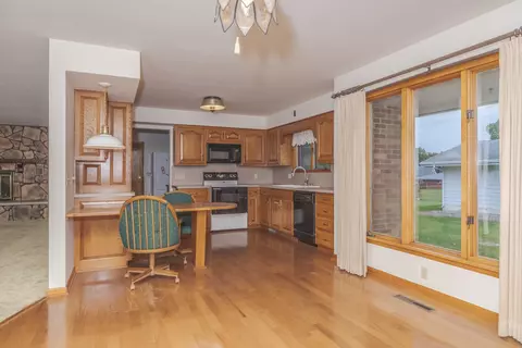 307 S 4th St, Chatsworth, IL 60921 photo 12