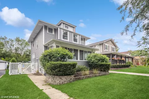 640 S Princeton Ave, Villa Park, IL 60181