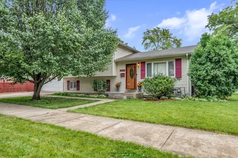 1401 S 18th Ave, Maywood, IL 60153