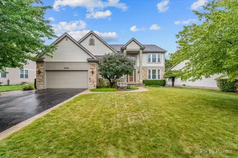 2926 Blanchard Ln, West Chicago, IL 60185