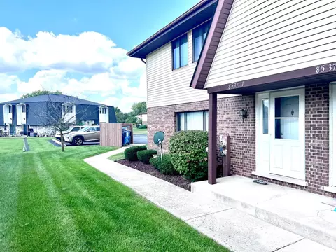 8537 Steven Pl #1, Tinley Park, IL 60487