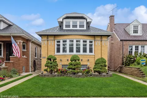 1836 Wenonah Ave, Berwyn, IL 60402