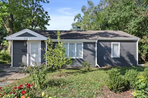 342 S Lake St, Mundelein, IL 60060