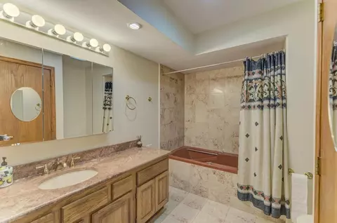 1753 Pebble Beach Dr, Hoffman Estates, IL 60169 photo 19