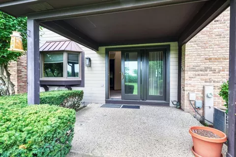 1753 Pebble Beach Dr, Hoffman Estates, IL 60169 photo 30