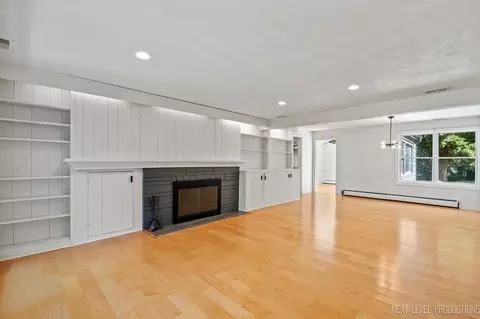 604 Saddle Rd, Wheaton, IL 60187 photo 6