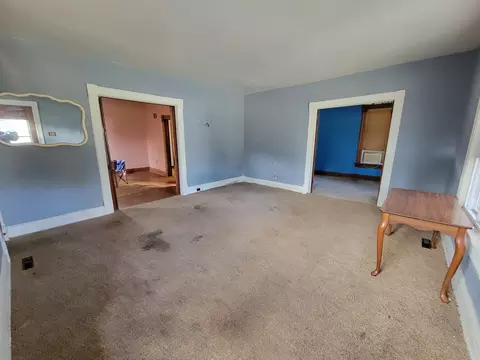 205 4th St, Walnut, IL 61376 photo 6