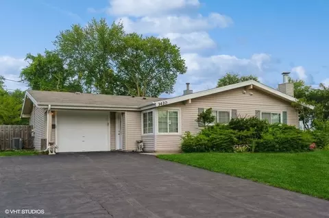3410 Ashley Dr, Glenview, IL 60025