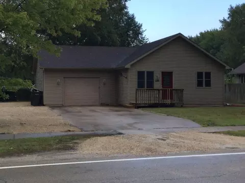239 N Division St, Braidwood, IL 60408 photo 3