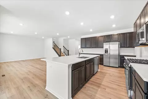 118 Hedgerow Dr, Elgin, IL 60124 photo 5