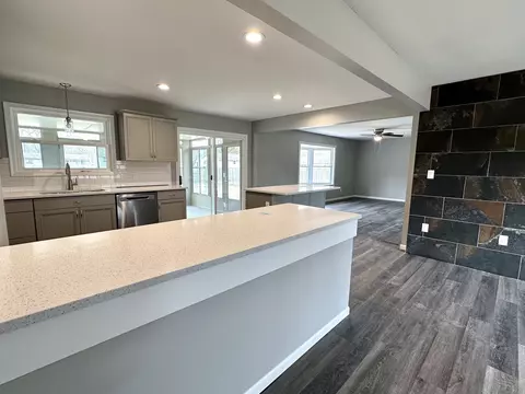 188 S Laurel Rd, Kankakee, IL 60901 photo 7