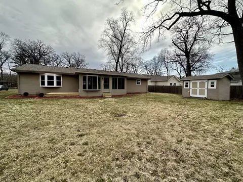188 S Laurel Rd, Kankakee, IL 60901 photo 5