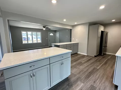 188 S Laurel Rd, Kankakee, IL 60901 photo 10