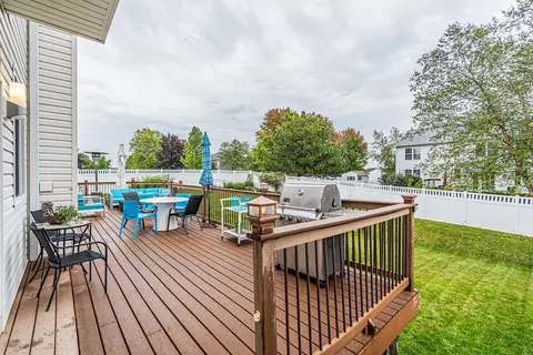2115 Colchester Ave, Hoffman Estates, IL 60192 photo 43