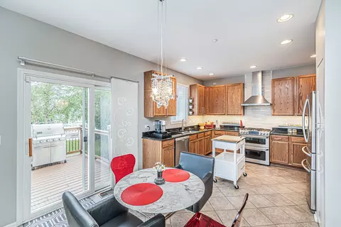 2115 Colchester Ave, Hoffman Estates, IL 60192 photo 16