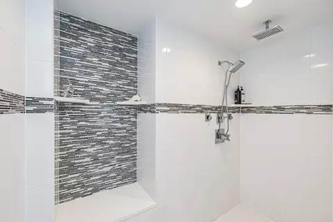 2115 Colchester Ave, Hoffman Estates, IL 60192 photo 25